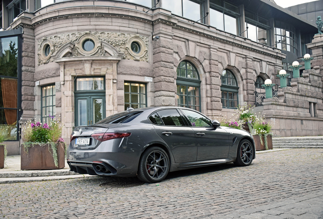 Alfa Romeo Giulia Quadrifoglio