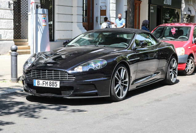 Aston Martin DBS Volante