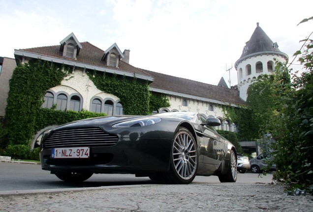 Aston Martin V8 Vantage