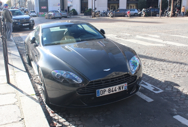 Aston Martin V8 Vantage S