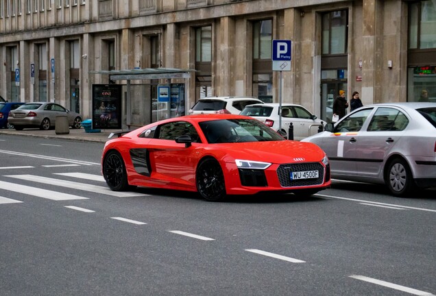 Audi R8 V10 Plus 2015