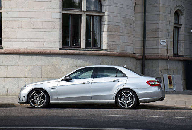 Mercedes-Benz E 63 AMG W212