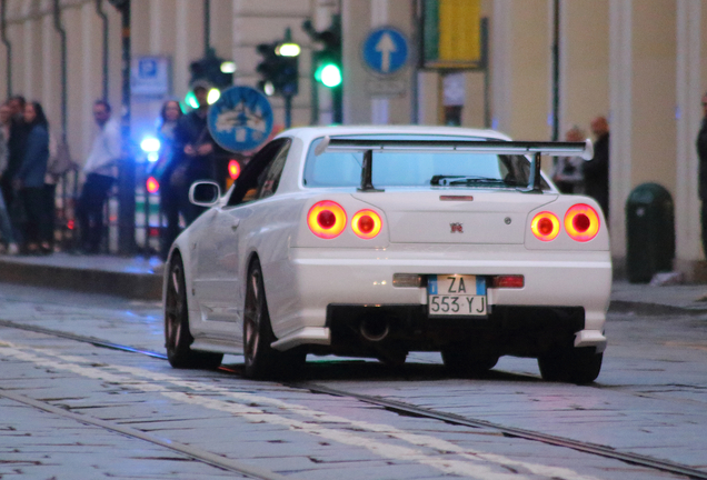 Nissan Skyline R34 GT-R