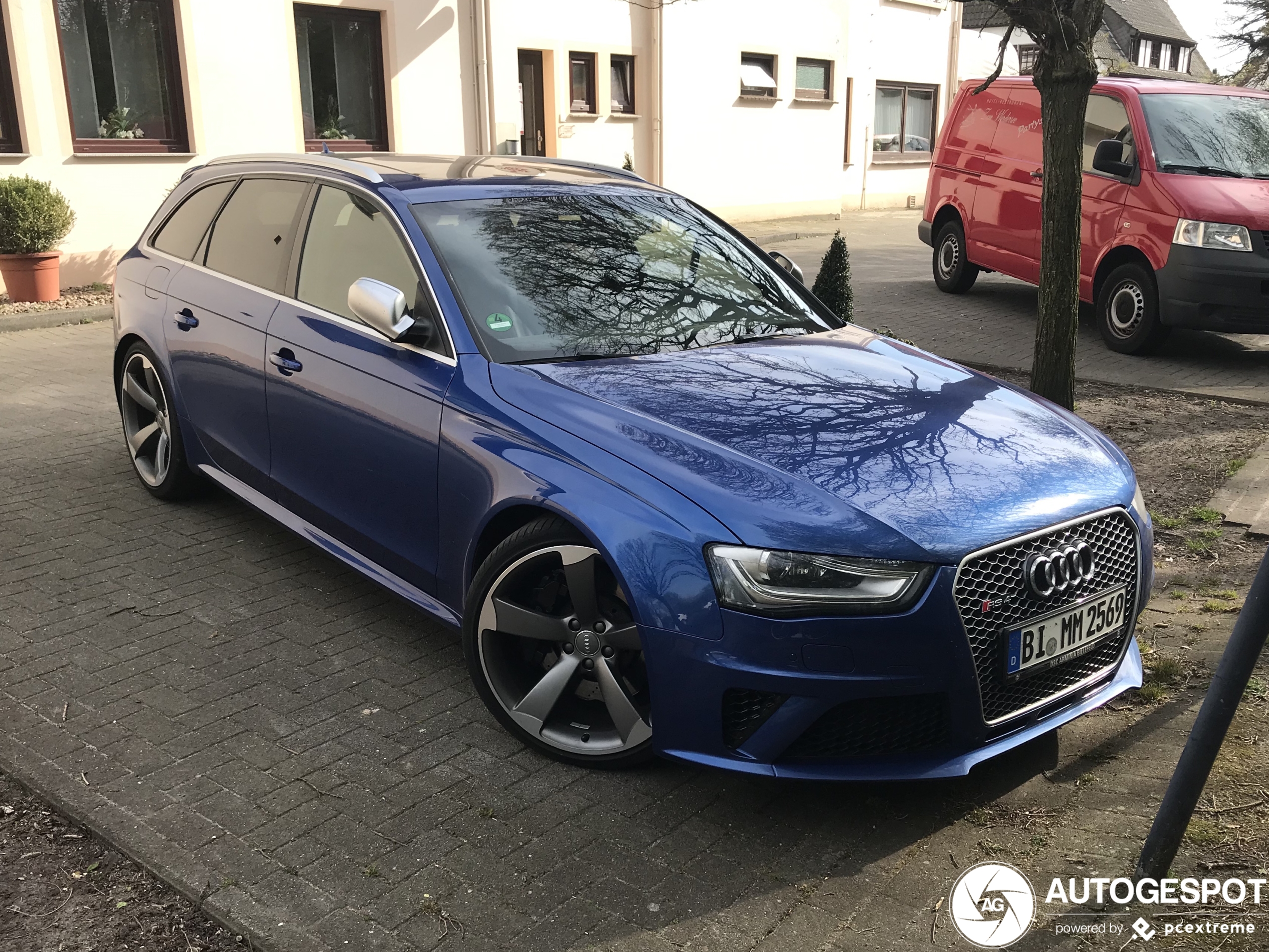 Audi RS4 Avant B8