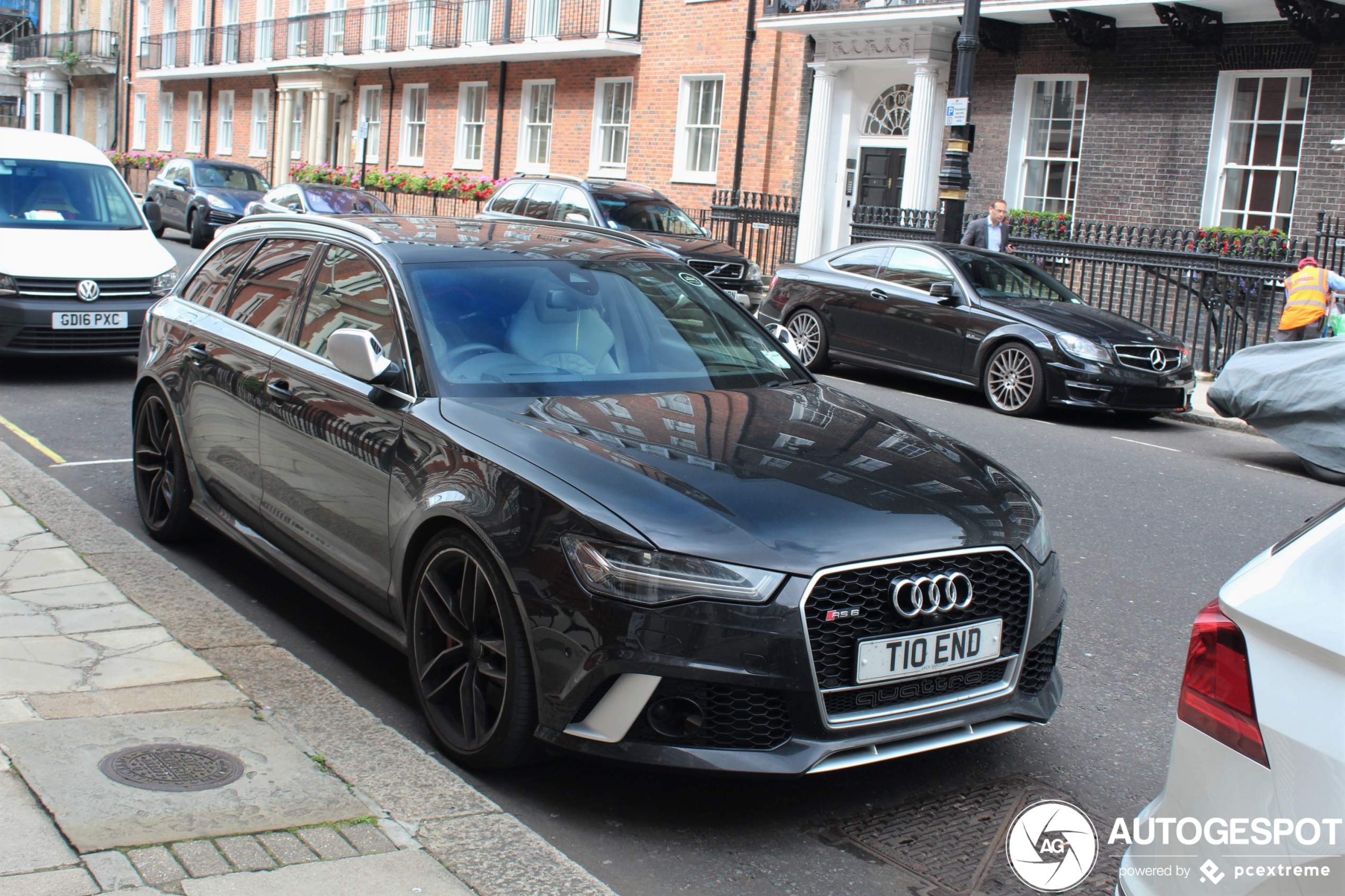 Audi RS6 Avant C7 2015