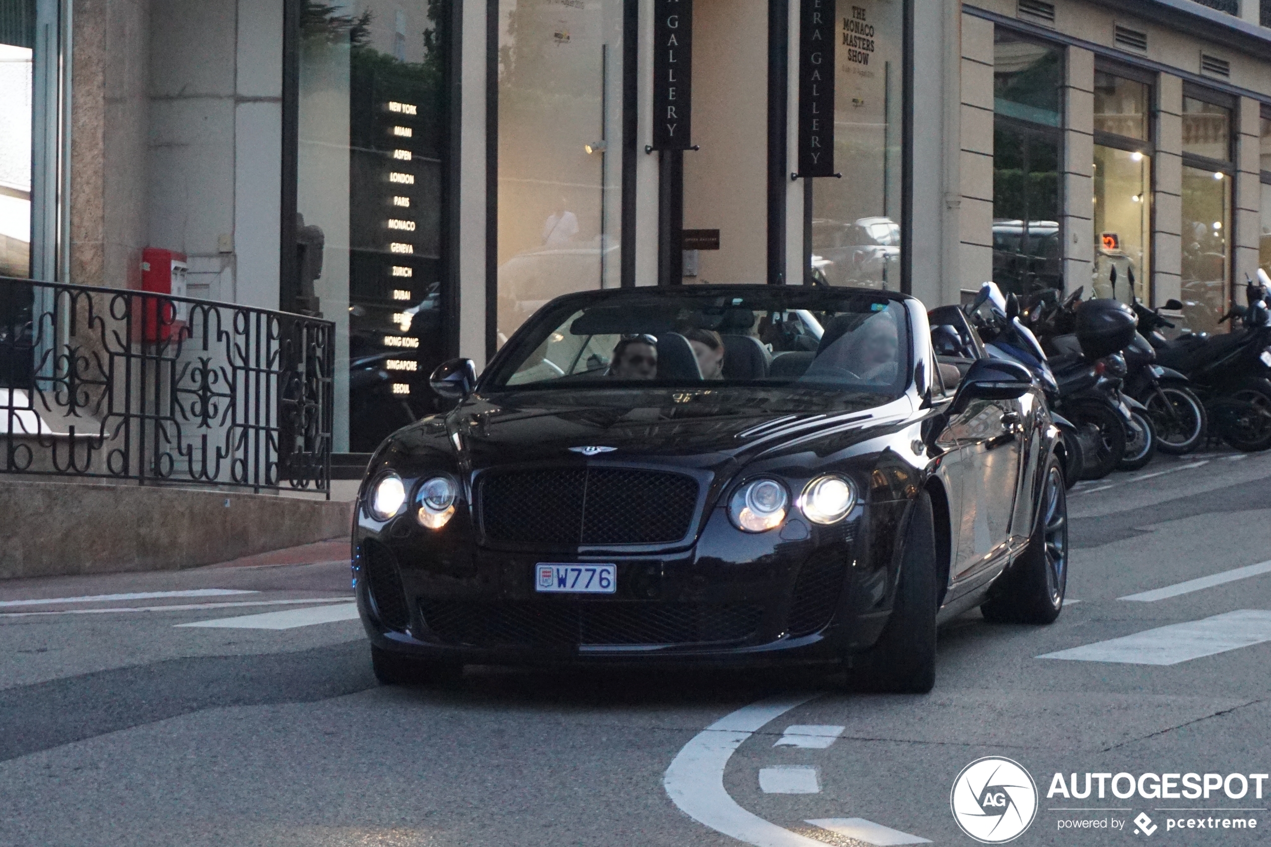 Bentley Continental Supersports Convertible