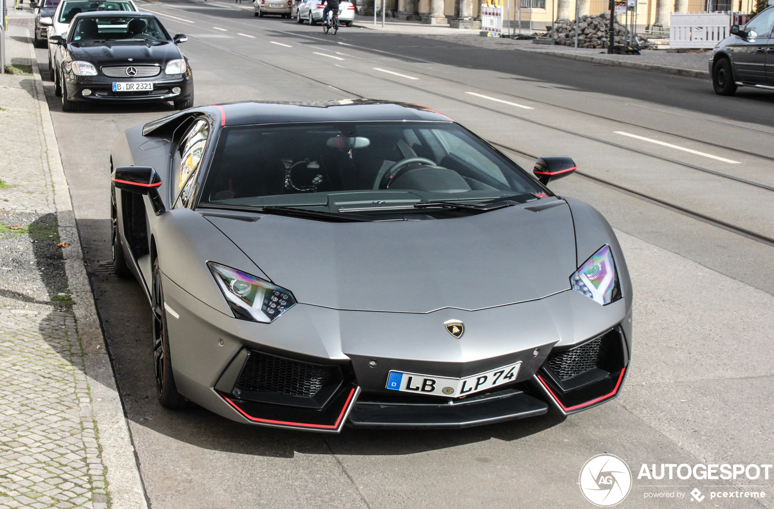 Lamborghini Aventador LP700-4 Pirelli Edition