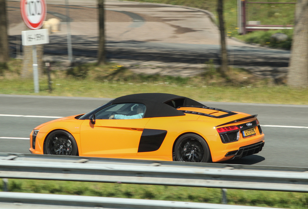 Audi R8 V10 Plus Spyder 2017