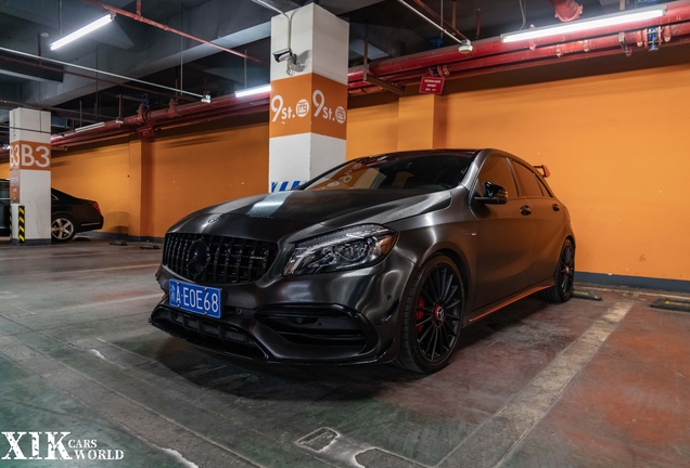 Mercedes-AMG A 45 W176 2015