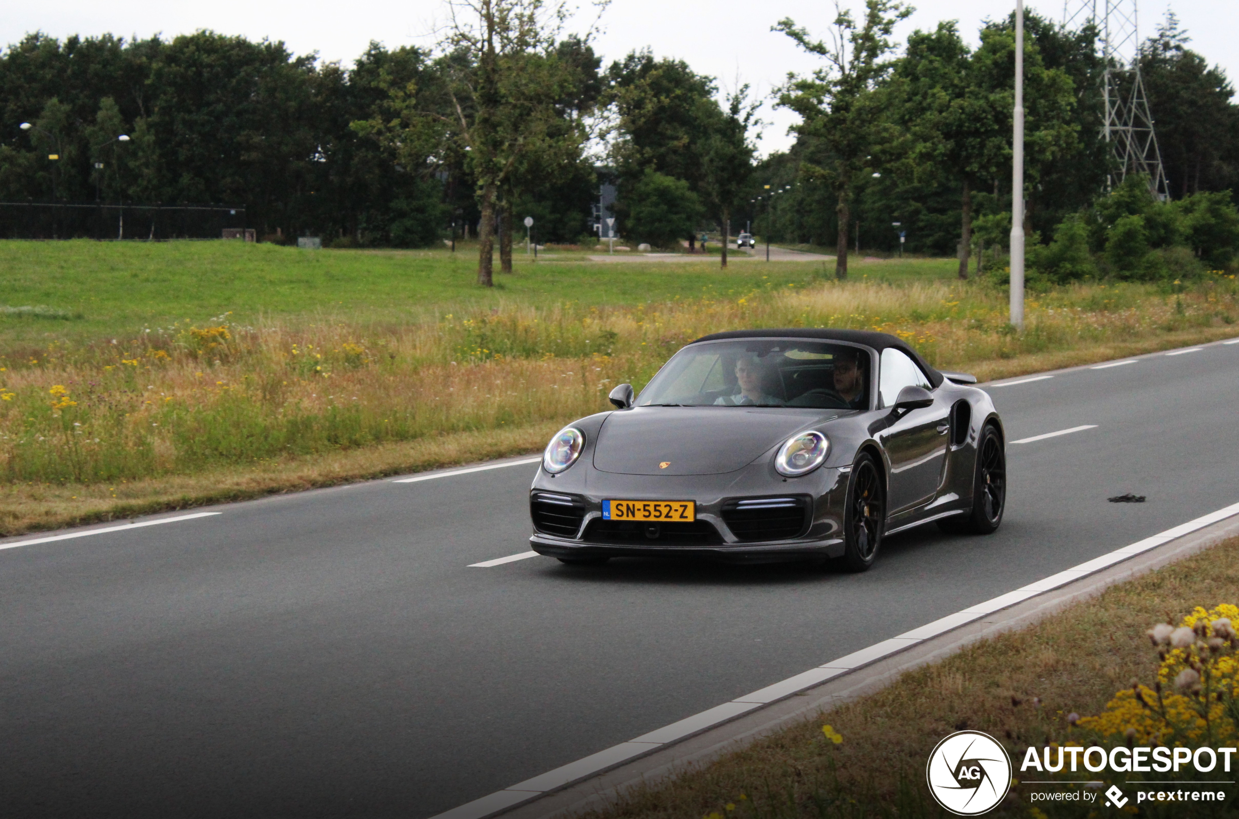 Porsche 991 Turbo S Cabriolet MkII