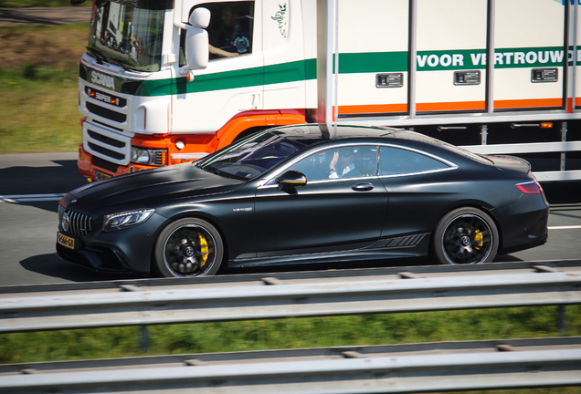 Mercedes-AMG S 63 Coupé C217 2018 Yellow Night Edition