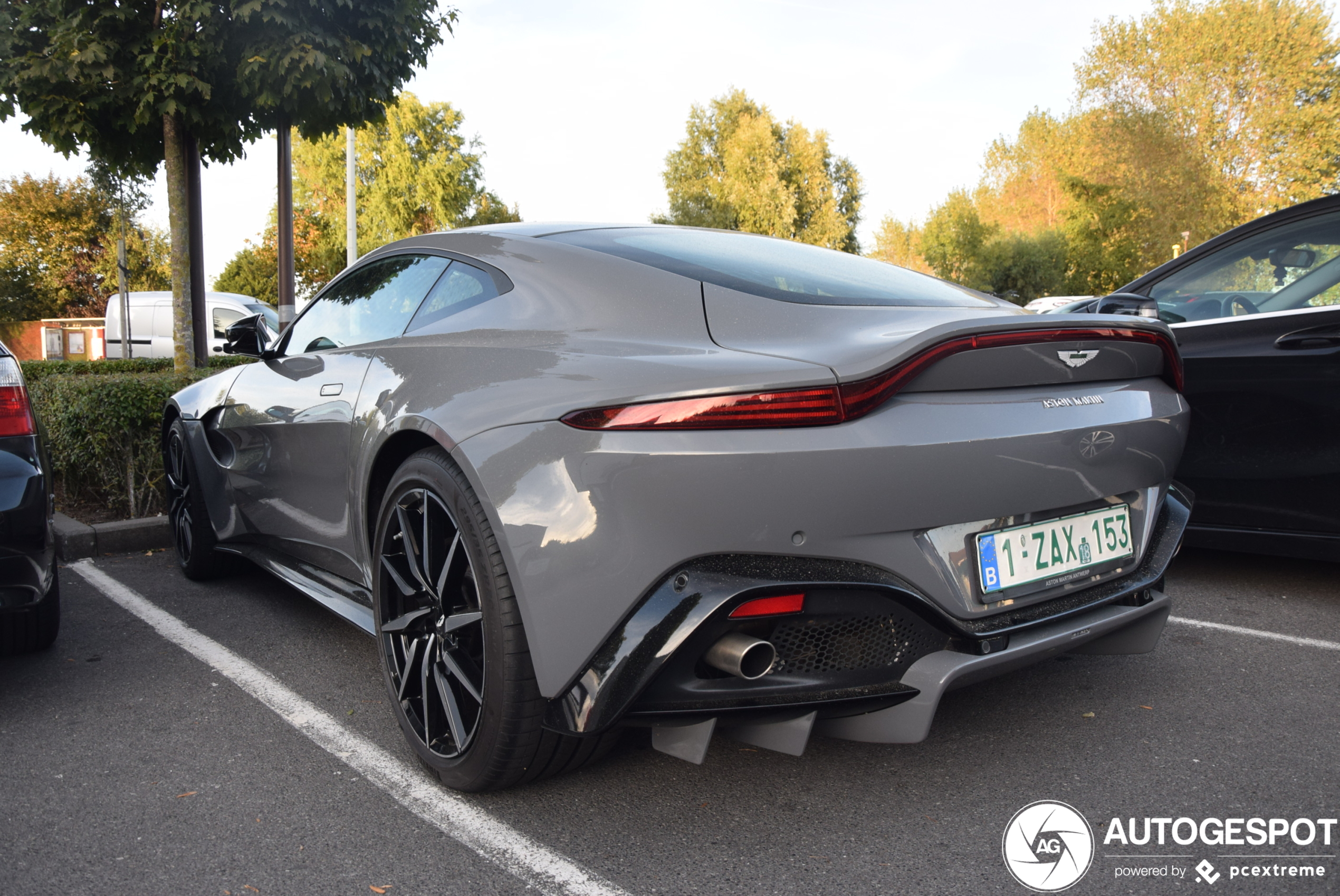 Aston Martin V8 Vantage 2018