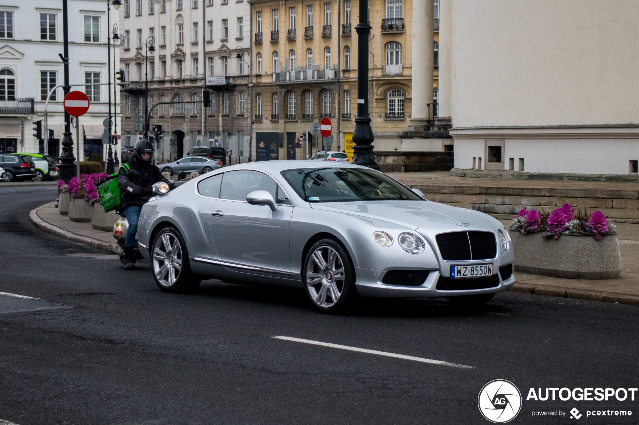 Bentley Continental GT V8