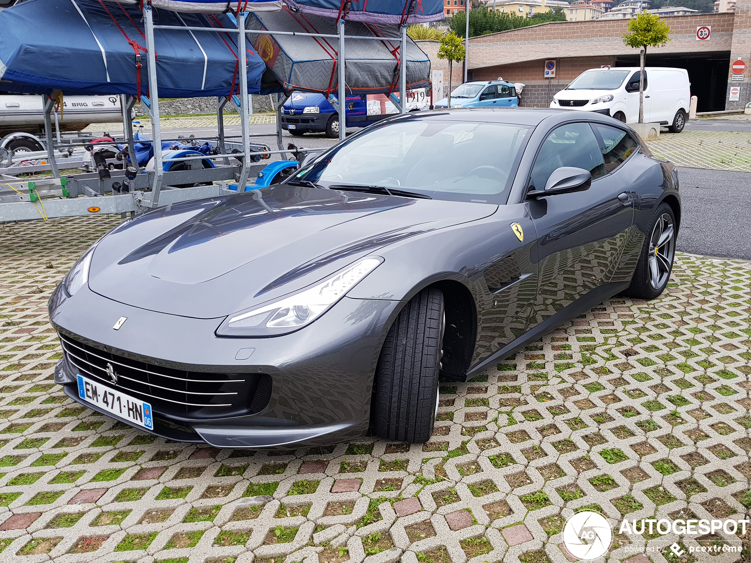 Ferrari GTC4Lusso