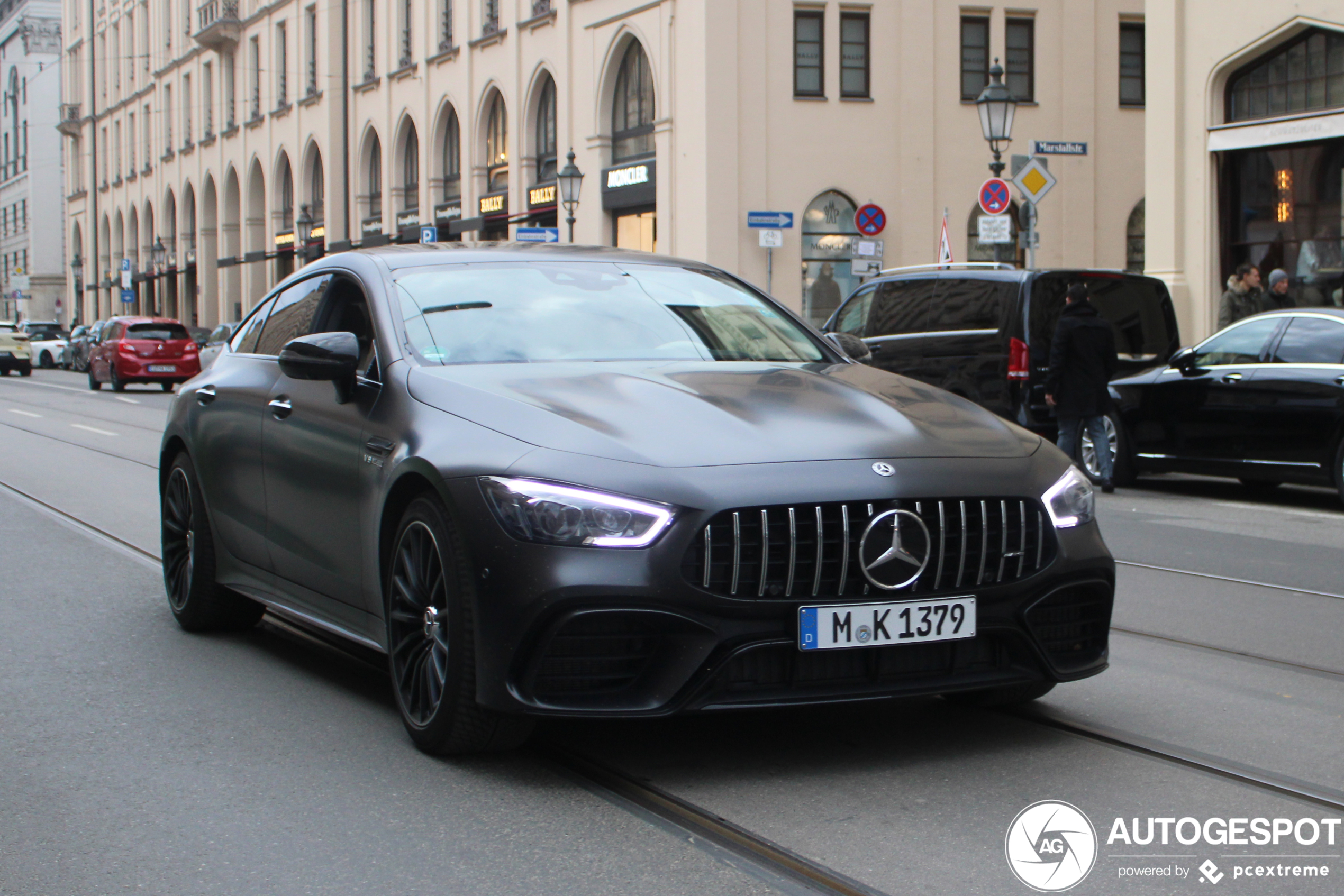 Mercedes-AMG GT 63 S X290