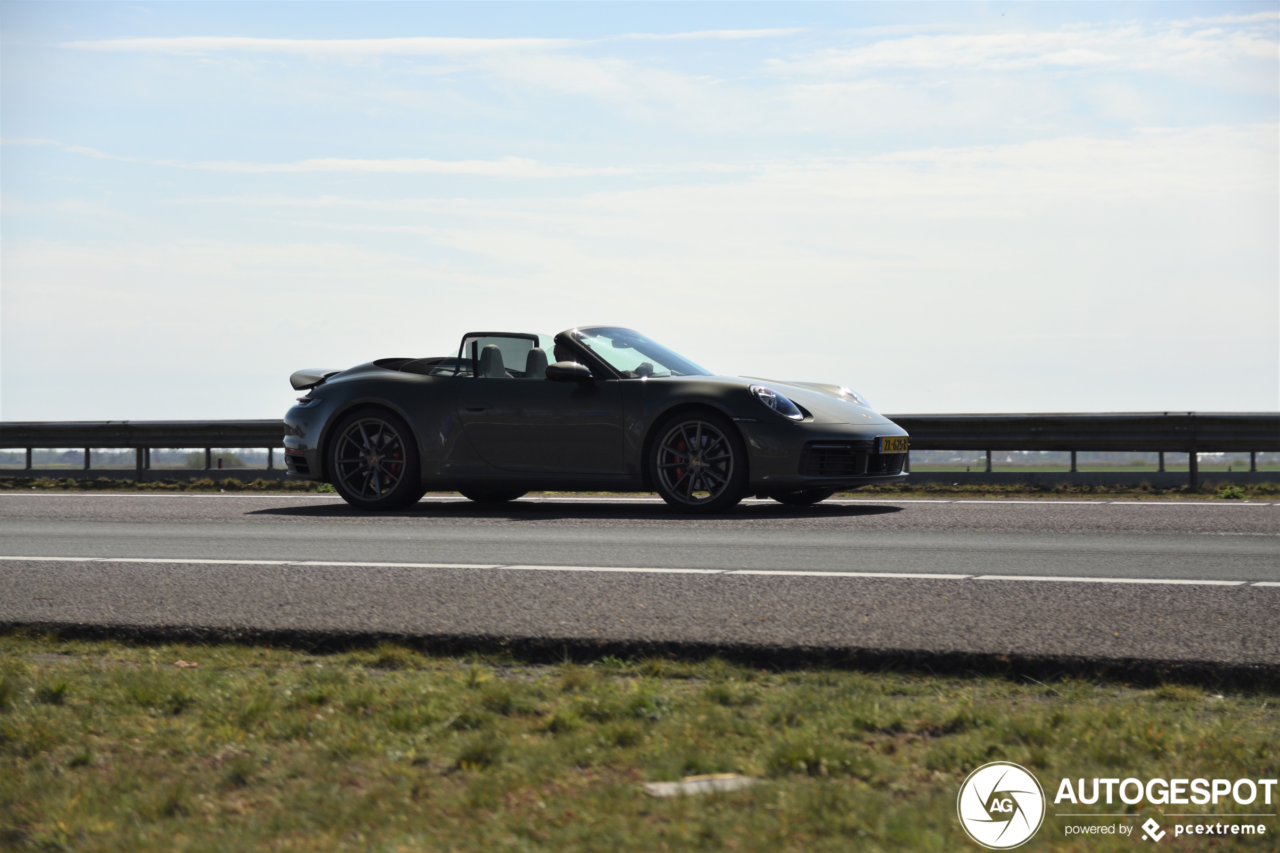 Porsche 992 Carrera S Cabriolet