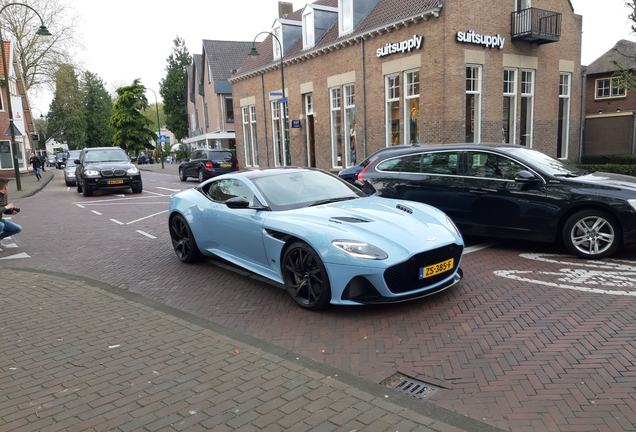 Aston Martin DBS Superleggera