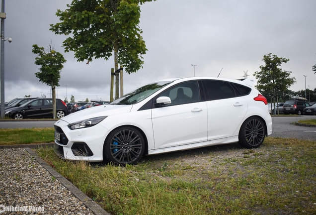 Ford Focus RS 2015