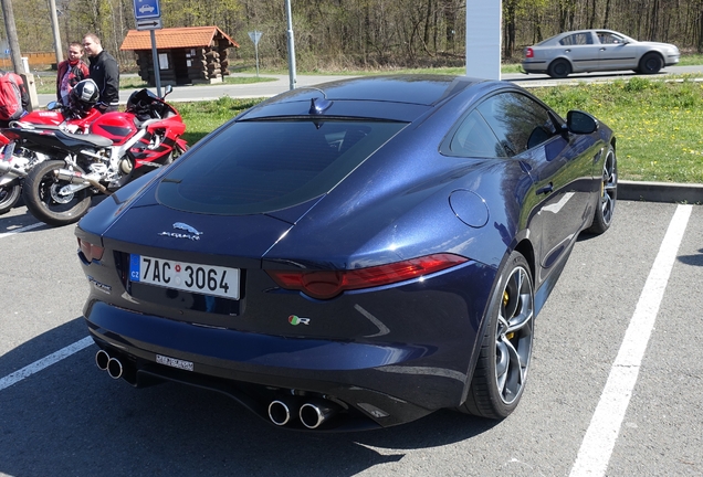 Jaguar F-TYPE R Coupé