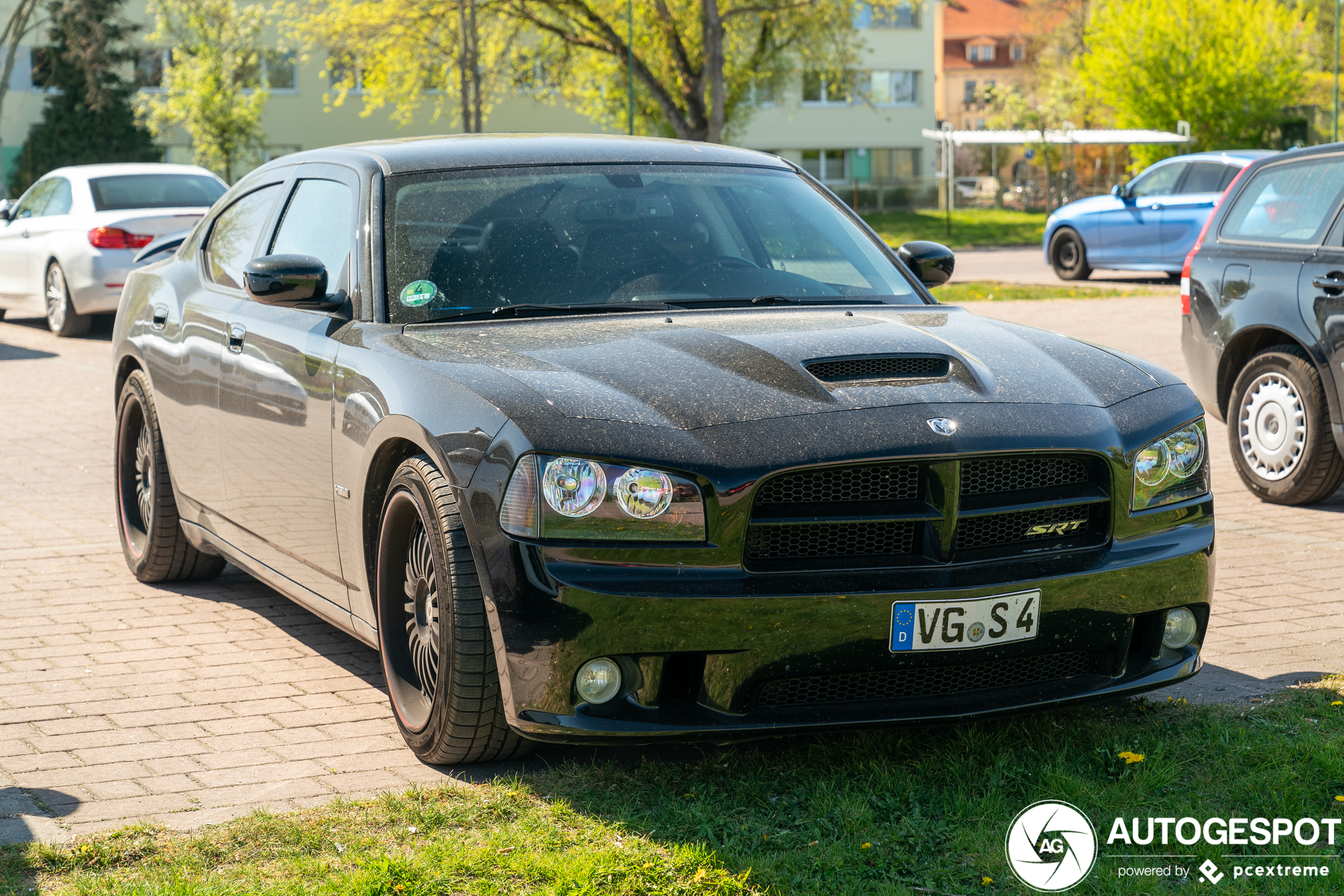 Dodge Charger SRT-8