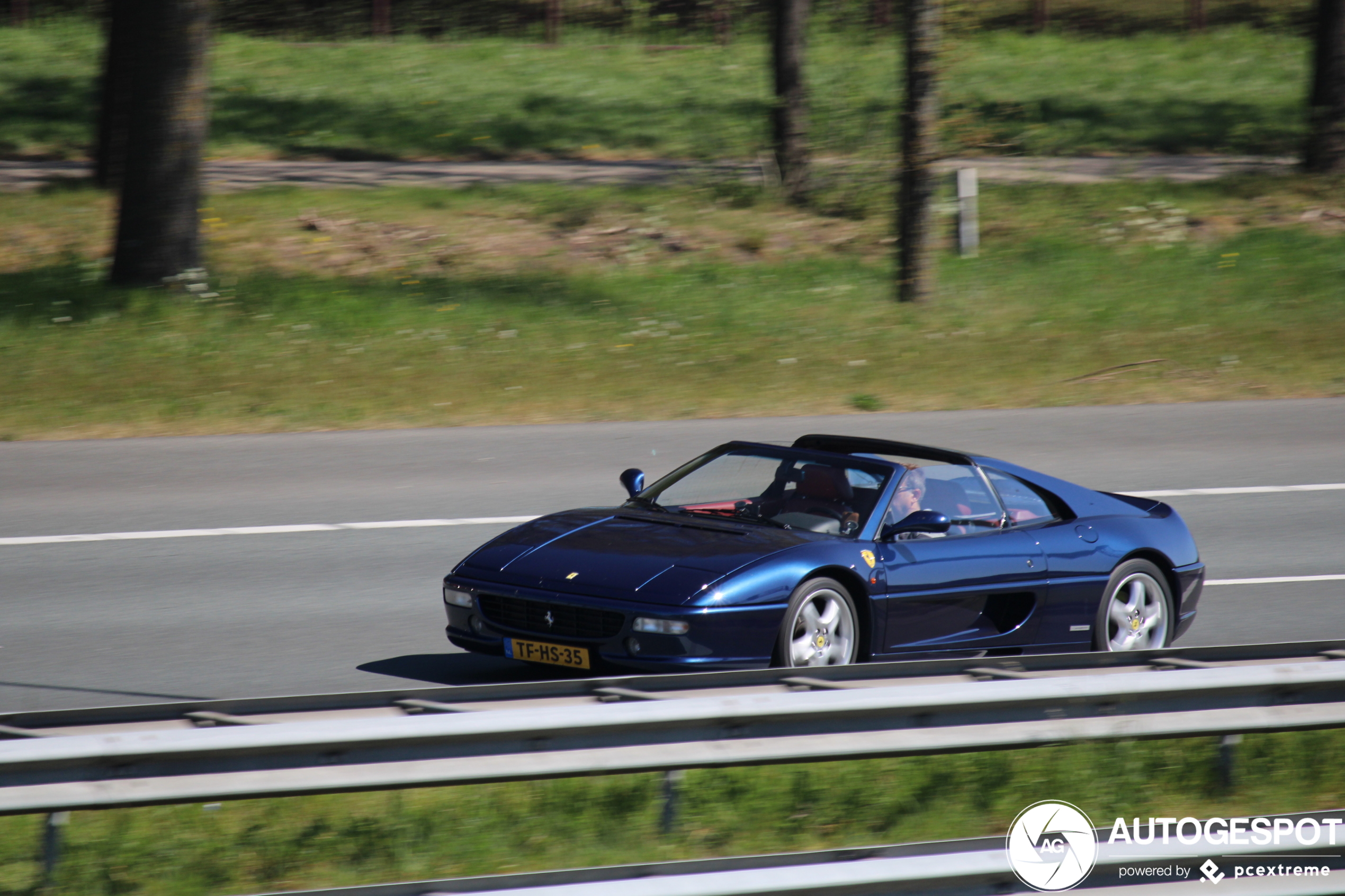 Ferrari F355 GTS