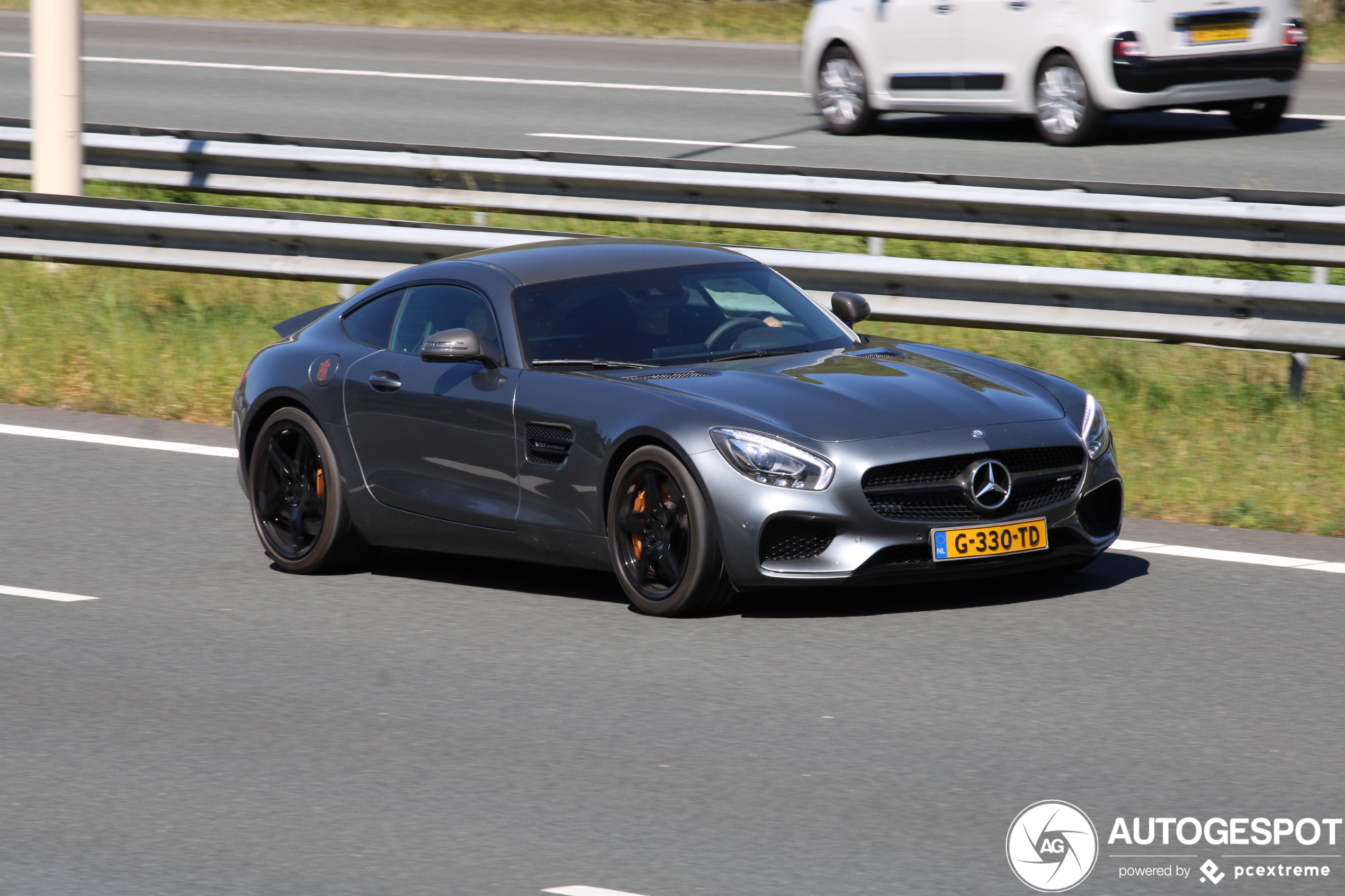 Mercedes-AMG GT S C190