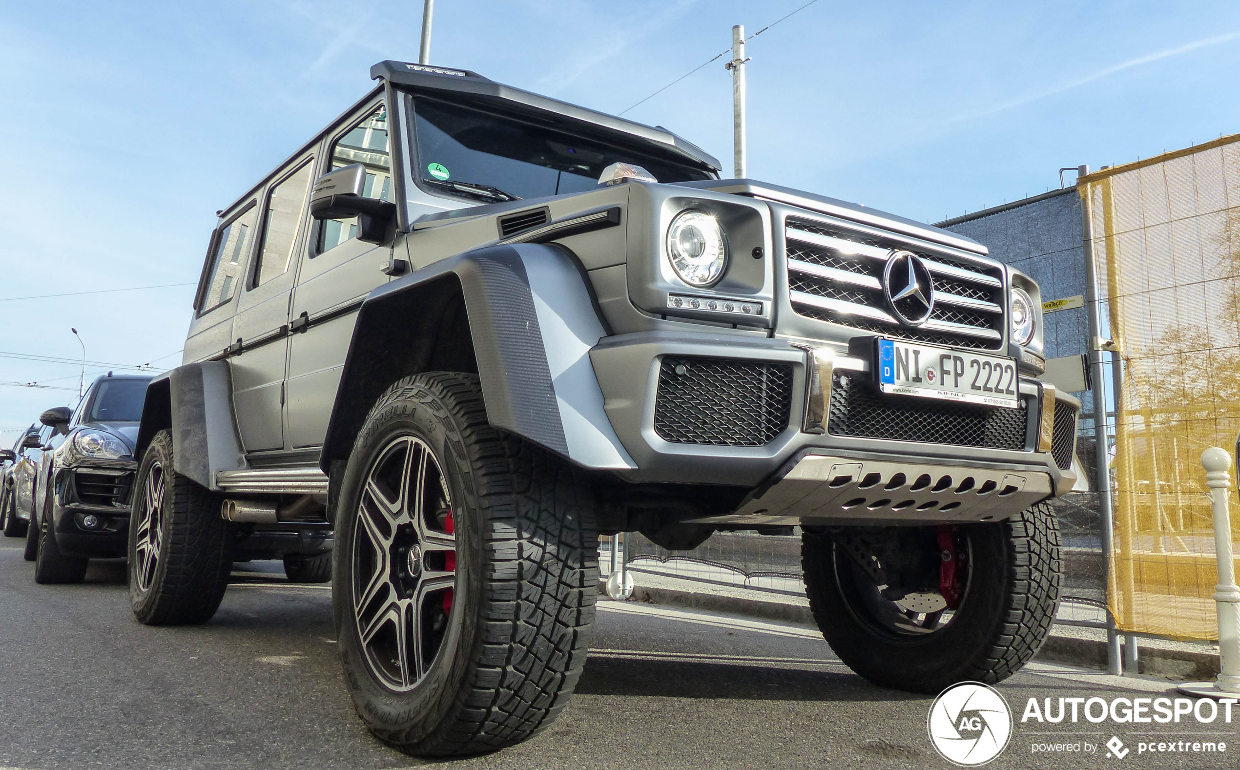 Mercedes-Benz G 500 4X4²