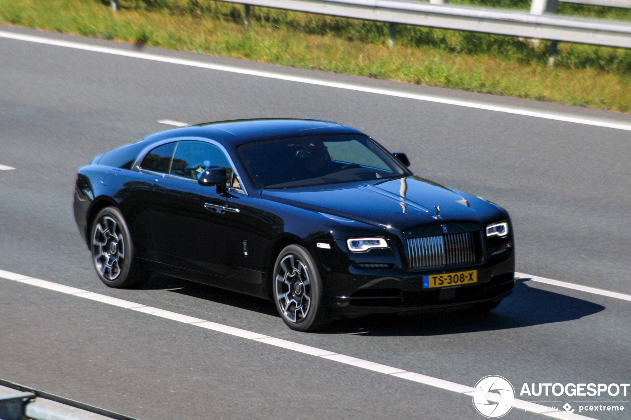 Rolls-Royce Wraith Black Badge