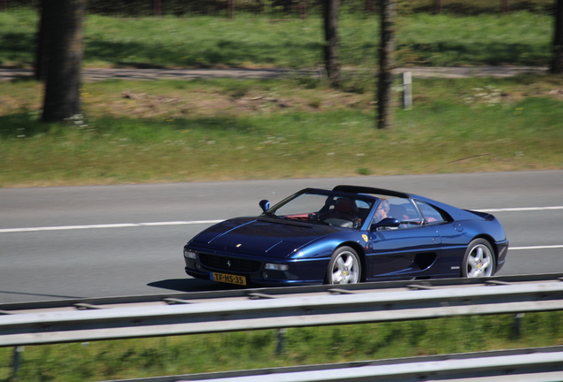 Ferrari F355 GTS