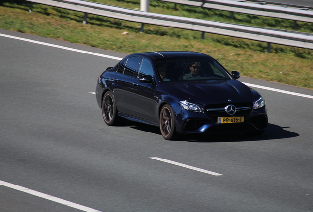 Mercedes-AMG E 63 S W213