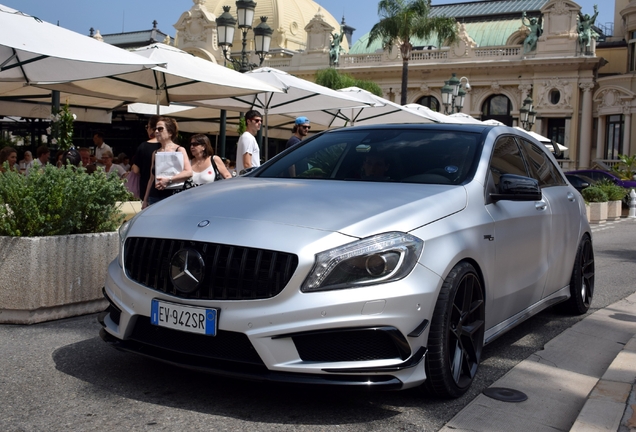 Mercedes-Benz A 45 AMG