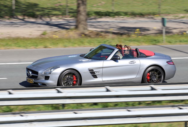 Mercedes-Benz SLS AMG Roadster