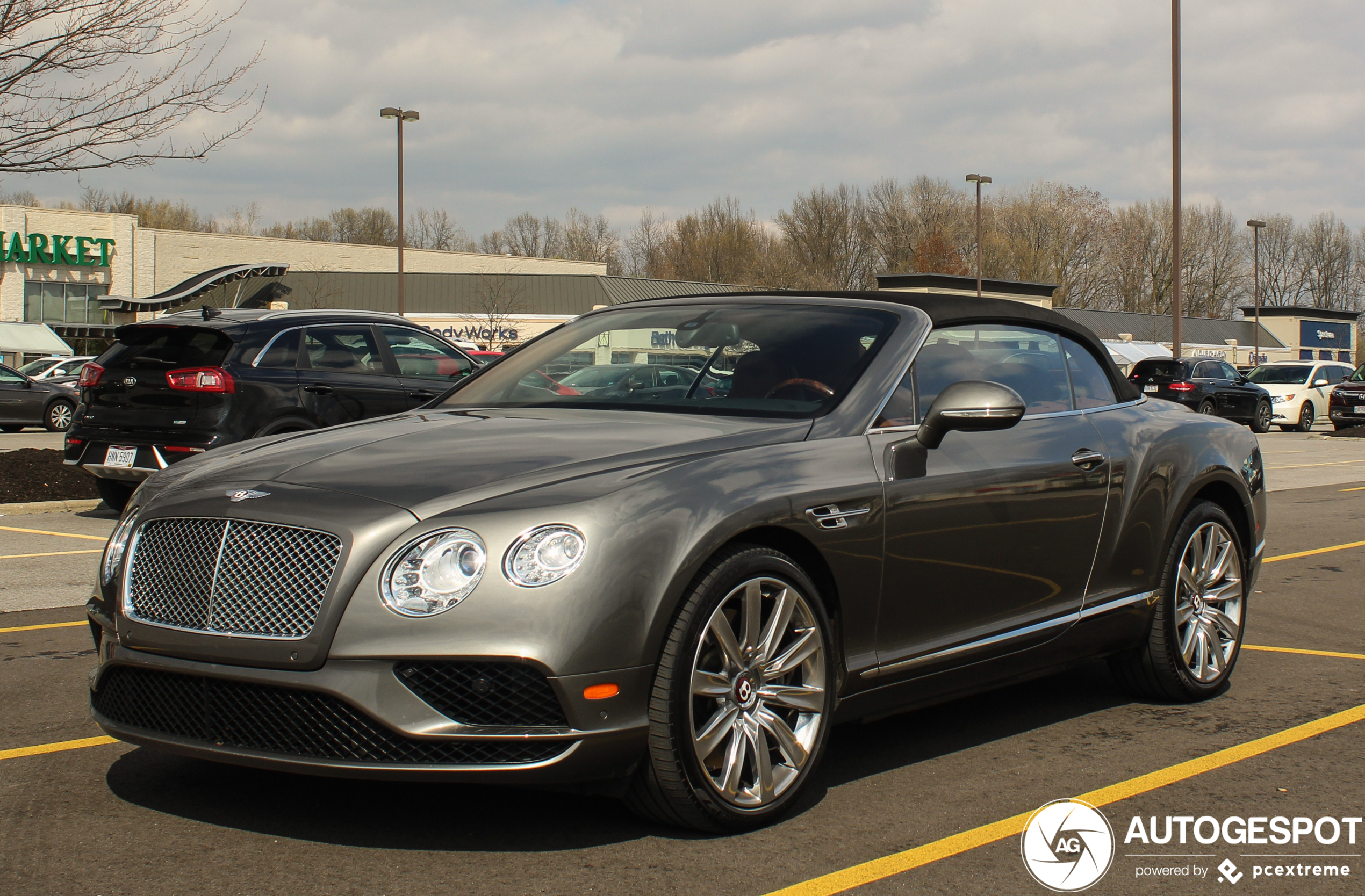 Bentley Continental GTC V8 2016