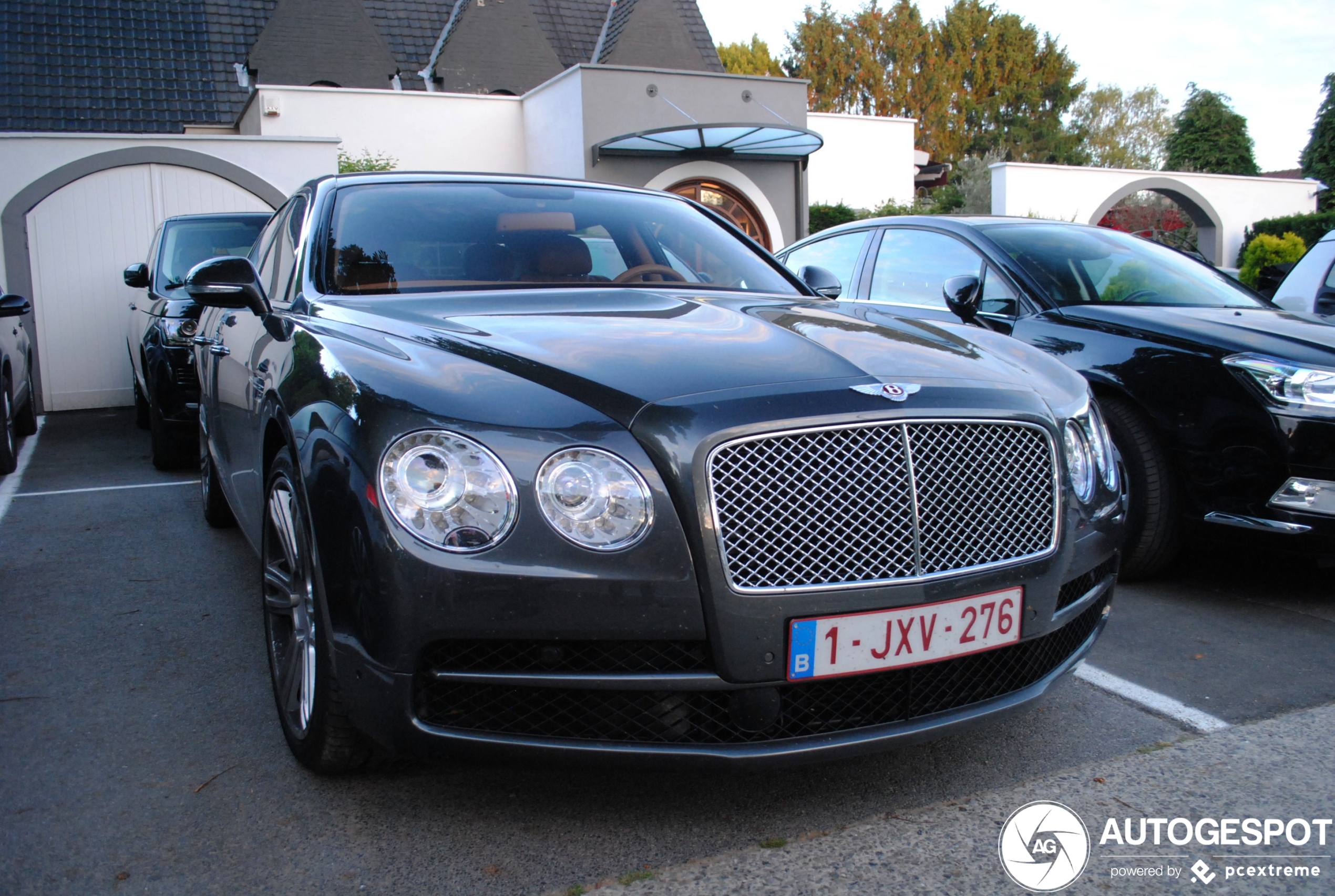 Bentley Flying Spur V8