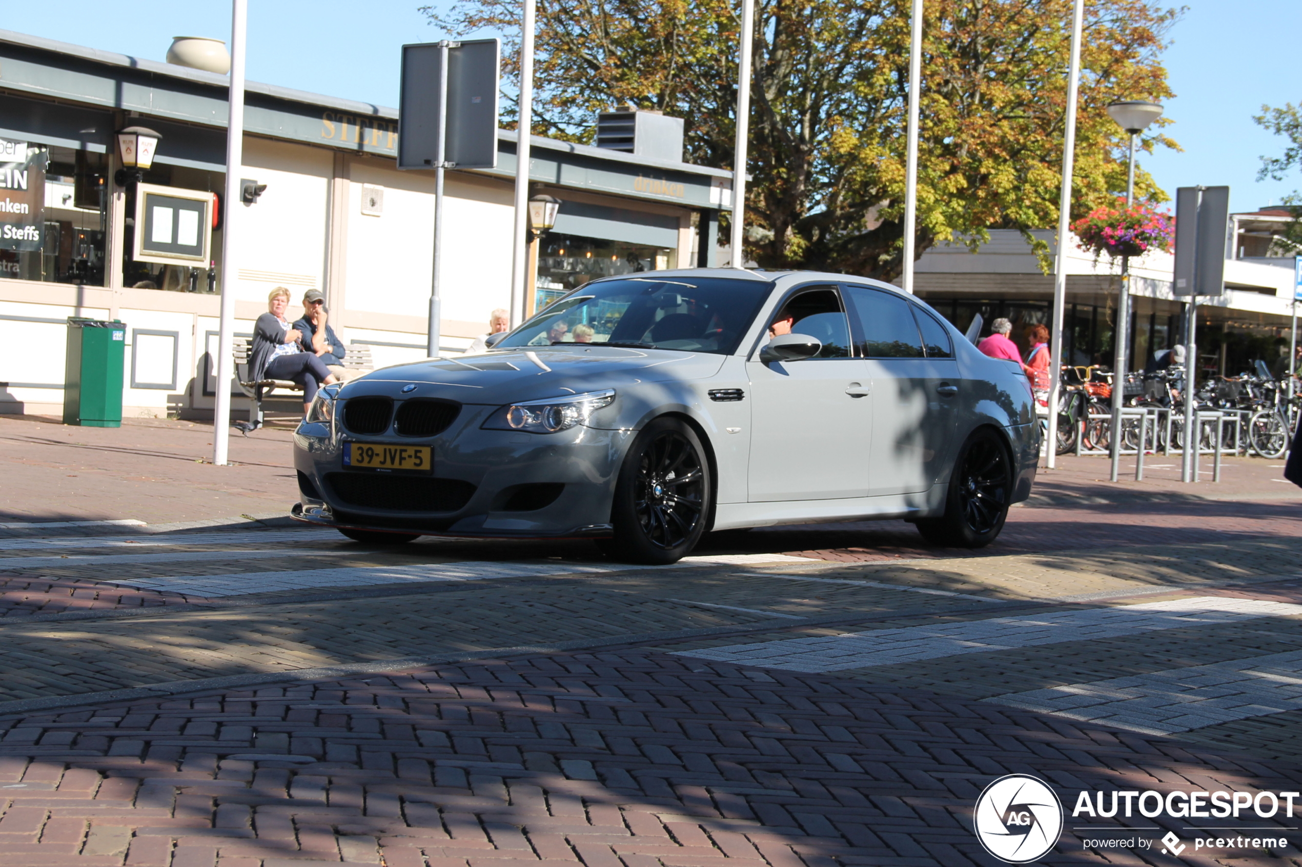 BMW M5 E60 2005