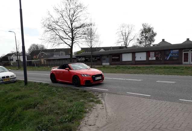 Audi TT-RS Roadster 2017