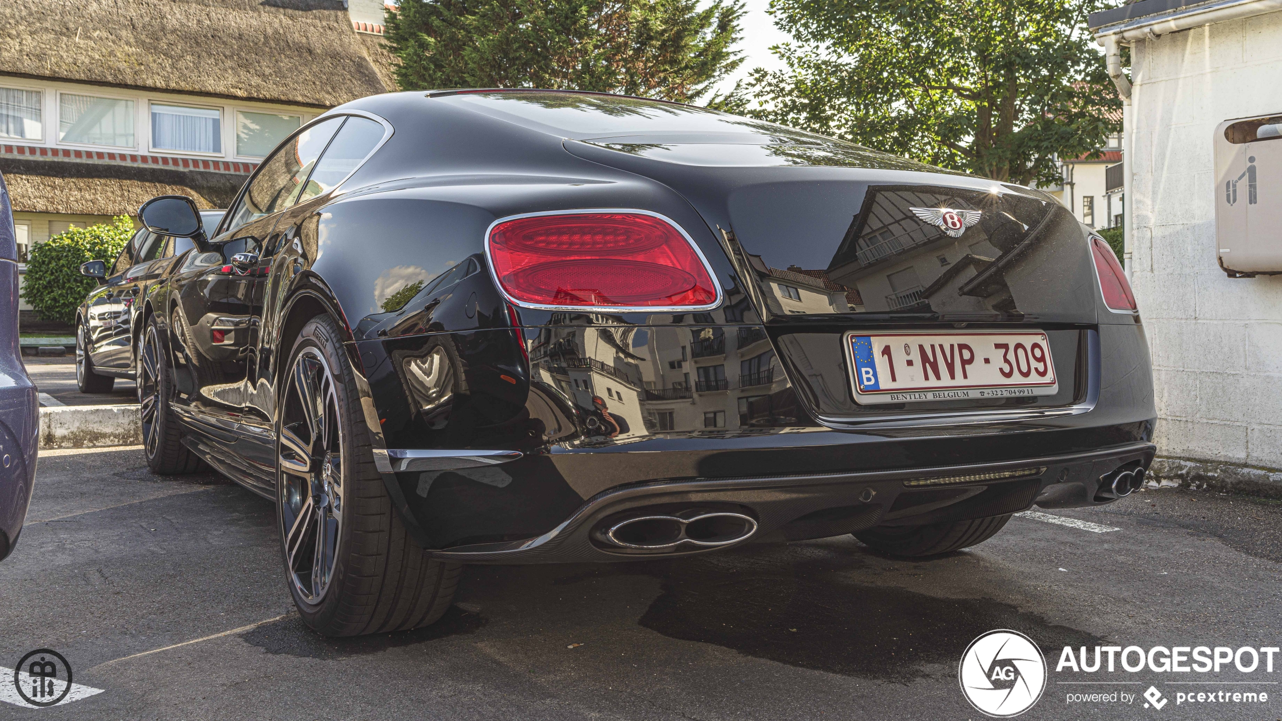 Bentley Continental GT V8