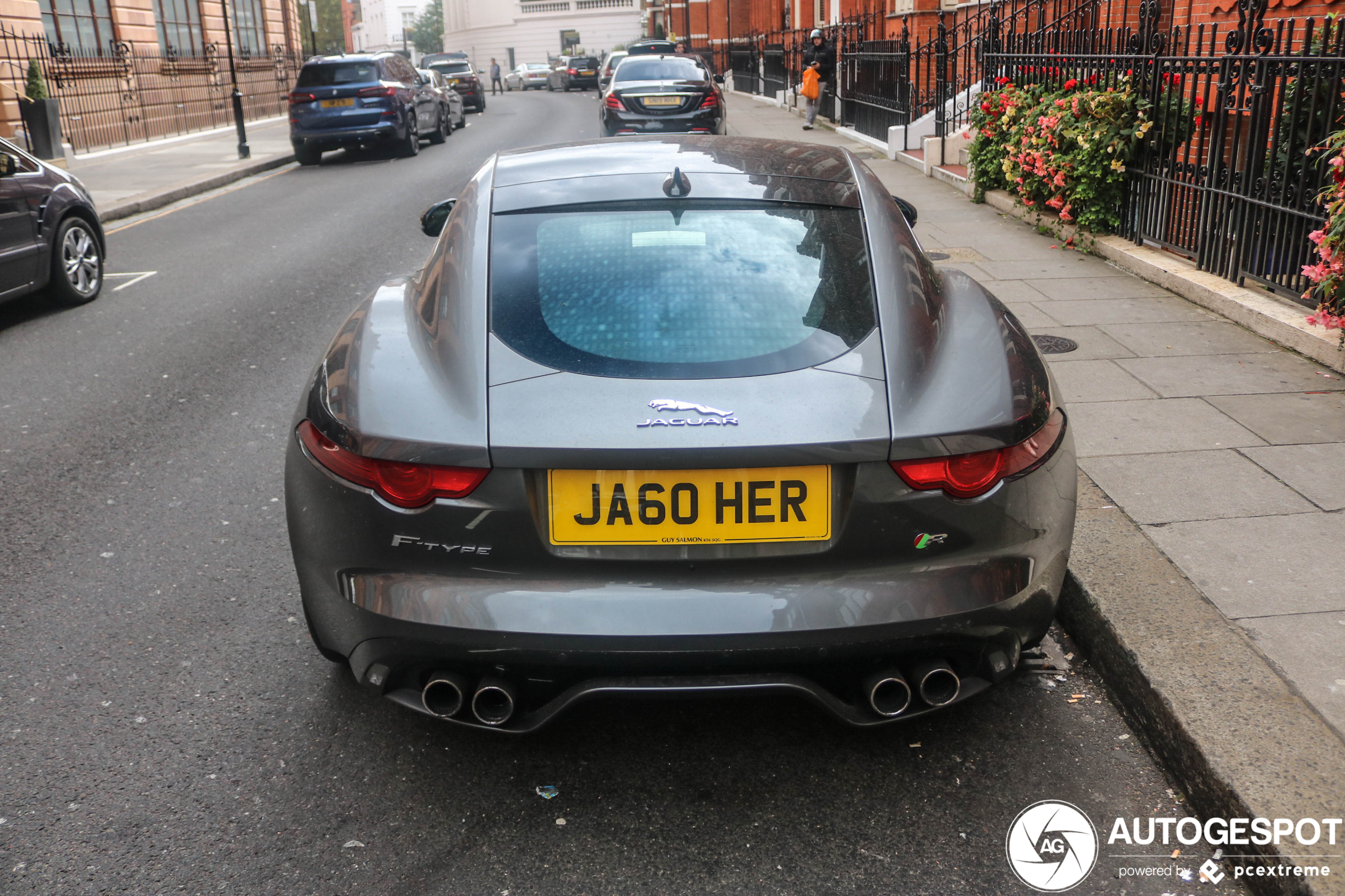 Jaguar F-TYPE R Coupé