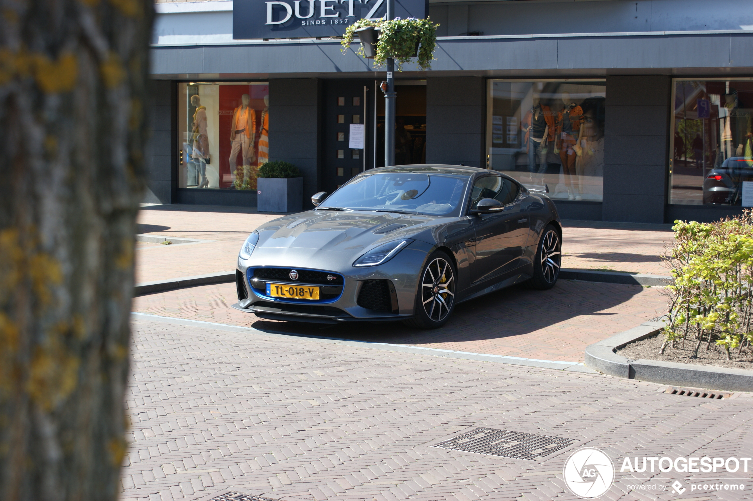 Jaguar F-TYPE SVR Coupé 2017