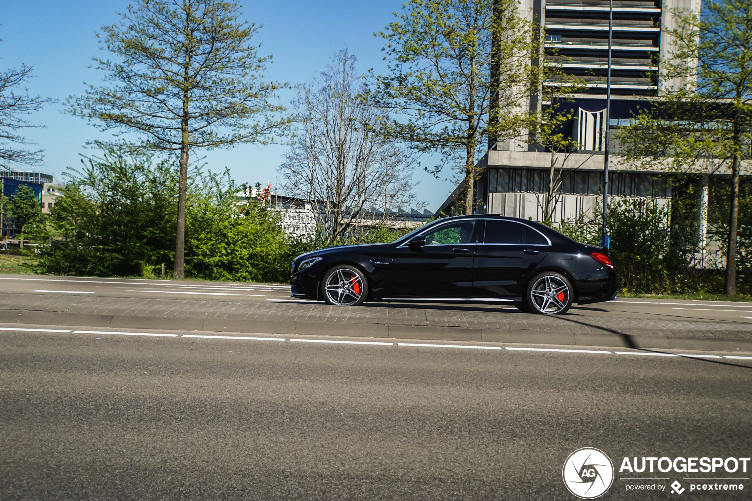 Mercedes-AMG C 63 S W205