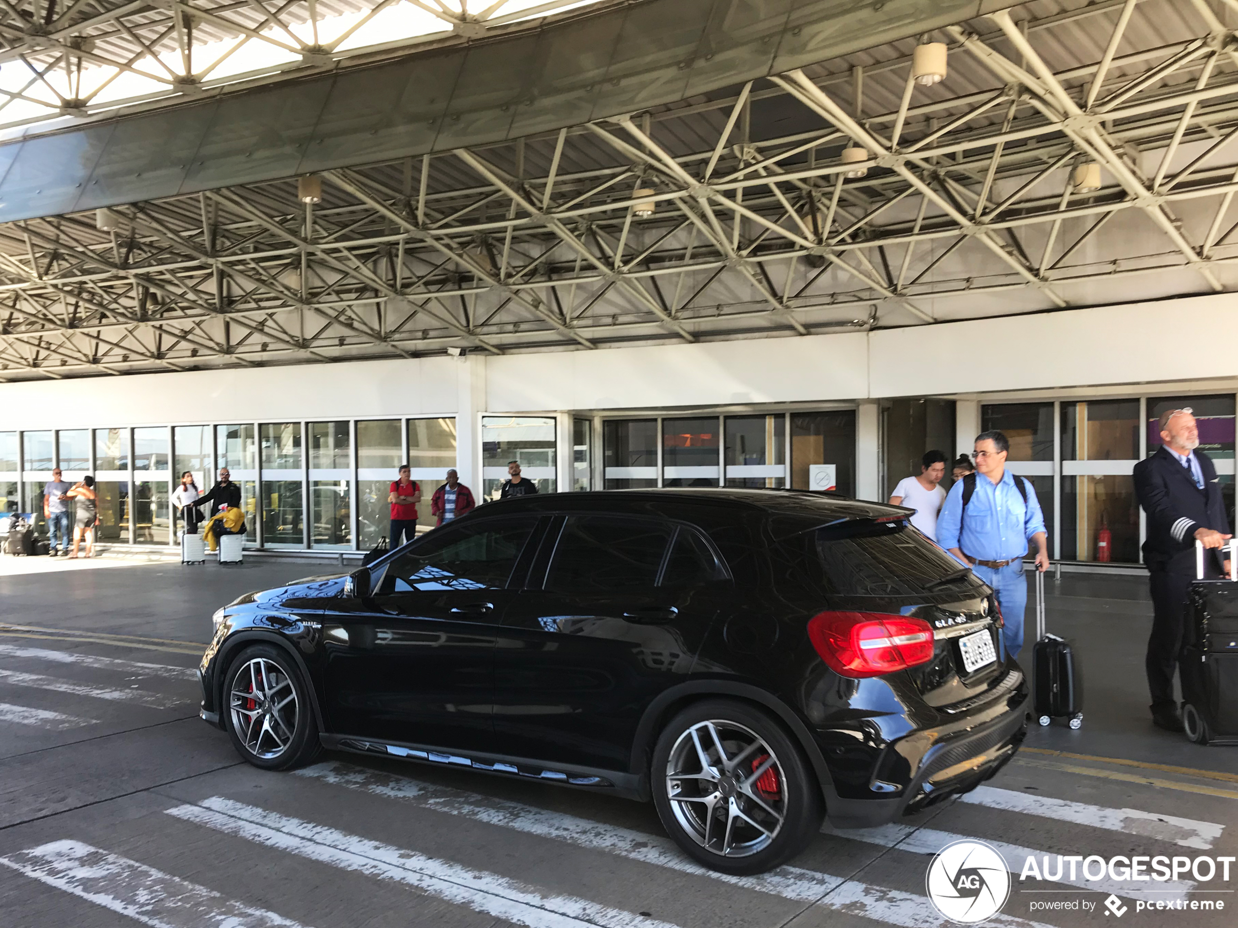 Mercedes-Benz GLA 45 AMG X156