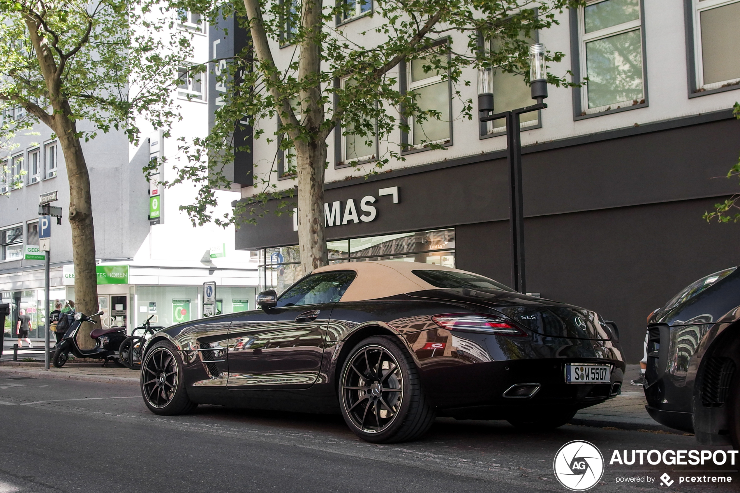 Mercedes-Benz SLS AMG Roadster