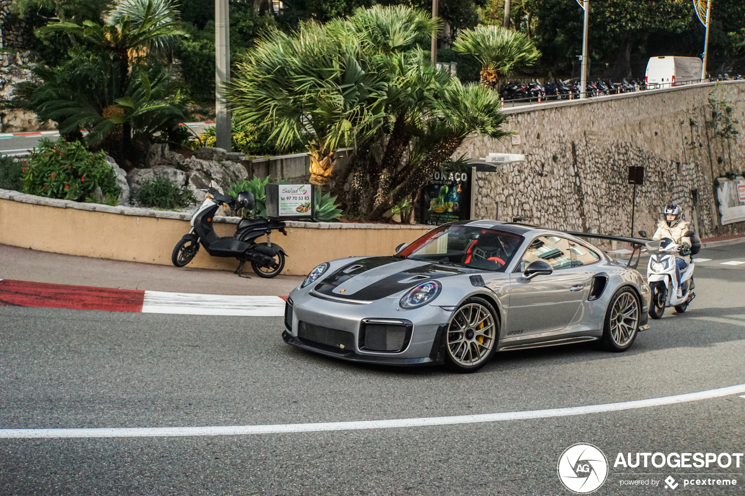 Porsche 991 GT2 RS Weissach Package