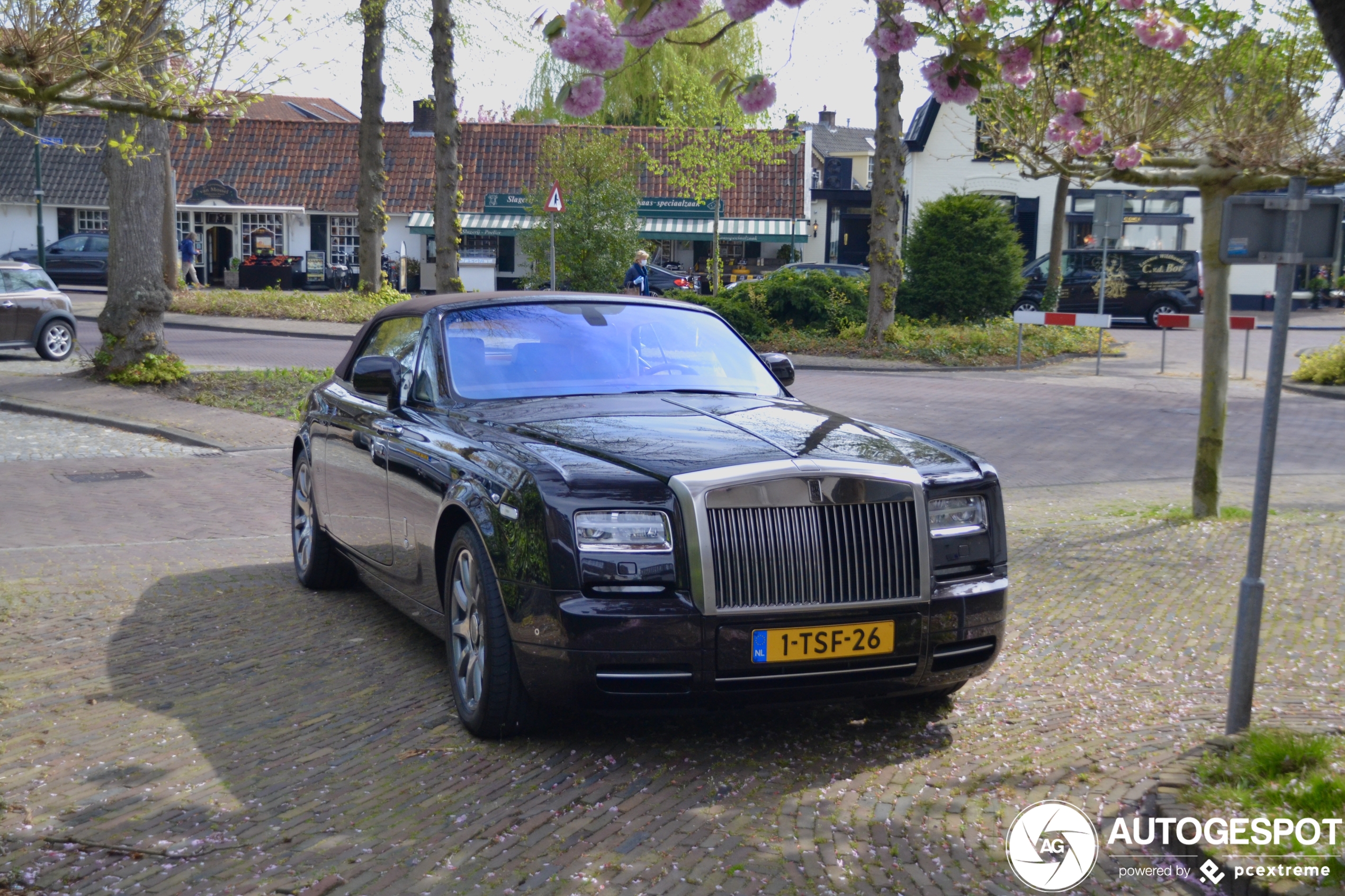 Rolls-Royce Phantom Drophead Coupé Series II