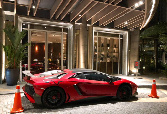 Lamborghini Aventador LP750-4 SuperVeloce