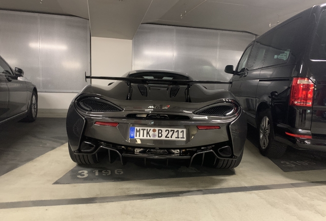 McLaren 570S