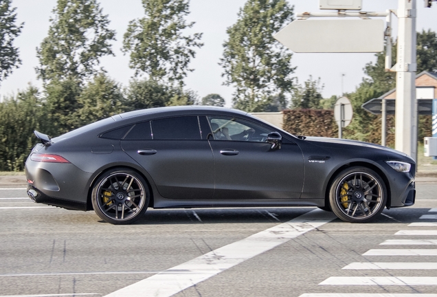 Mercedes-AMG GT 63 S X290