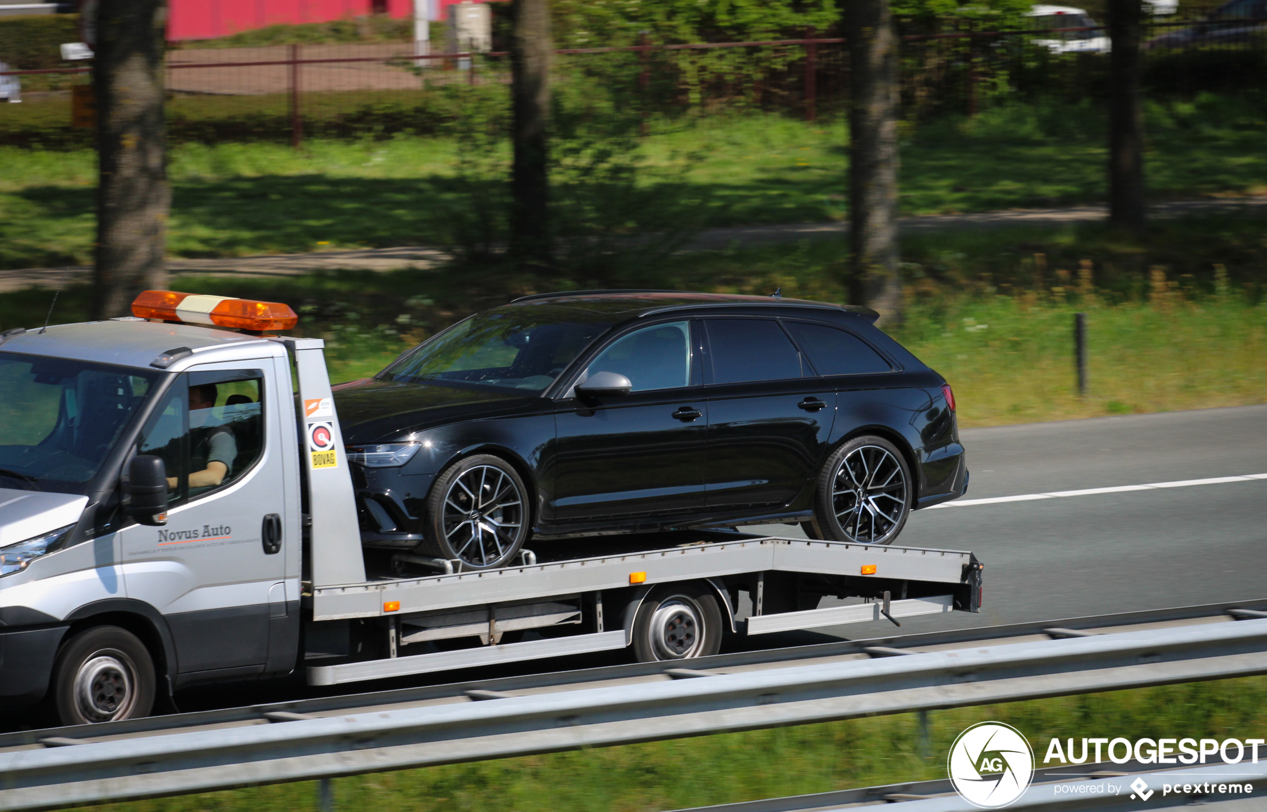 Audi RS6 Avant C7 2015