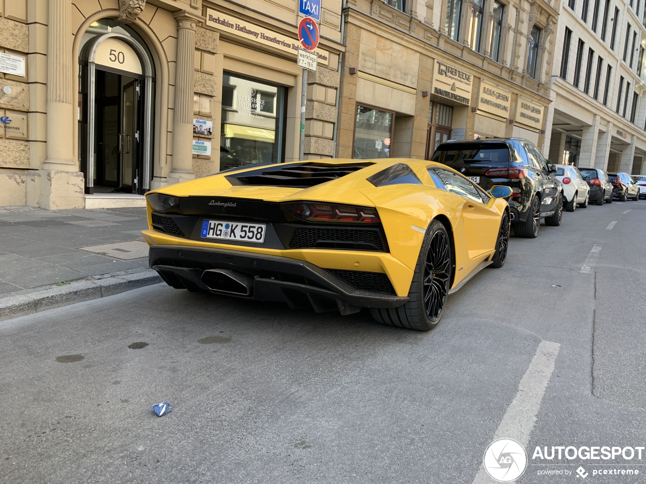 Lamborghini Aventador S LP740-4