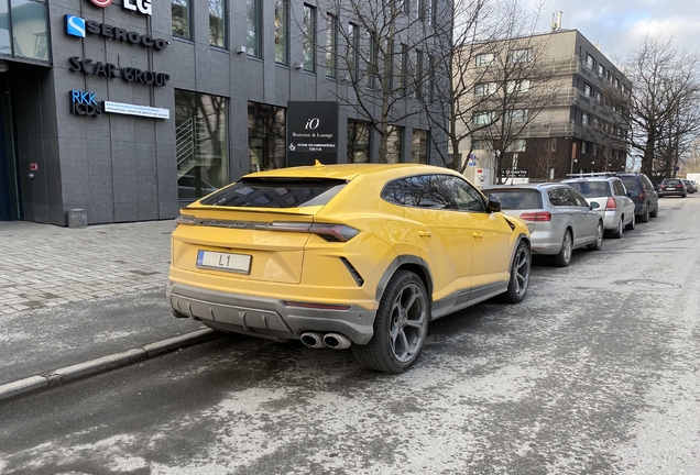 Lamborghini Urus